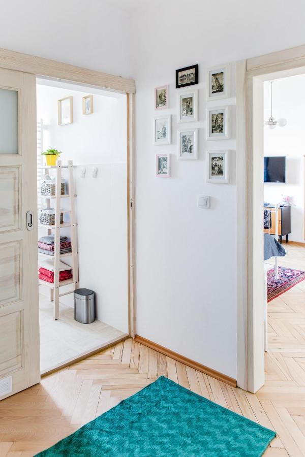 Cosy Apartment 2 Krakow Ngoại thất bức ảnh